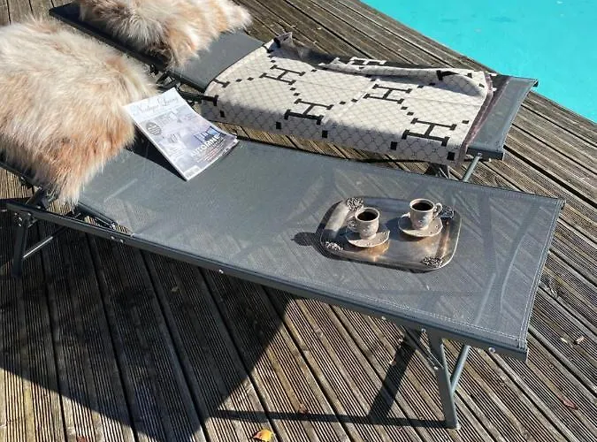 Le 27 * Lorp-Sentaraille